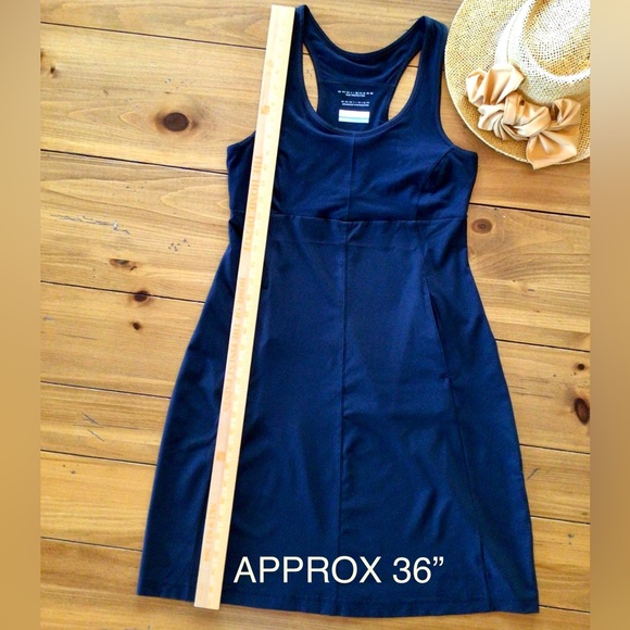 COLUMBIA, LIKE NEW! OMNI SHADE RACERBACK SUN PROTECTIVE SPORT DRESS BLACK - Picture 5 of 10